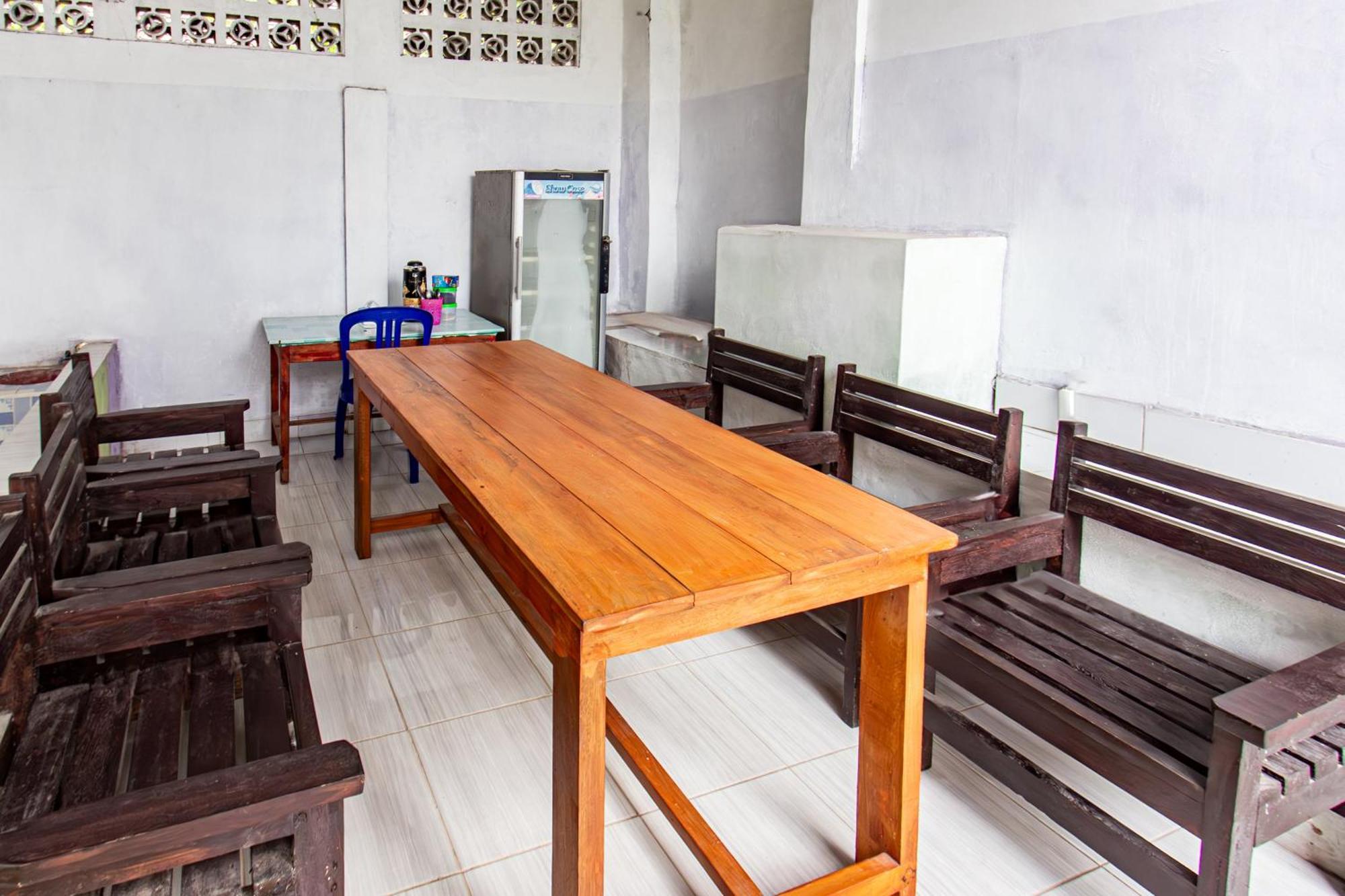 Kawi Homestay Praya Zewnętrze zdjęcie